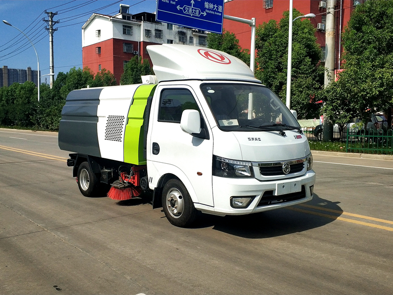 東風(fēng)途逸掃路車國VI藍牌柴油機